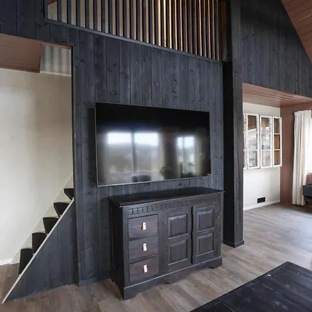 Seaside Retreat Near The Atlantic Ocean Road * AVEROY