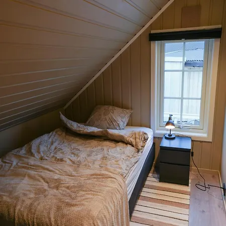 Lägenhet Seaside Retreat Near The Atlantic Ocean Road